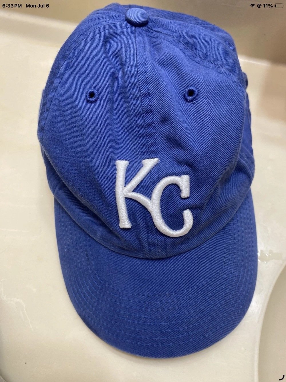 KC Royals Vintage Embroidered Baseball Cap - Blue